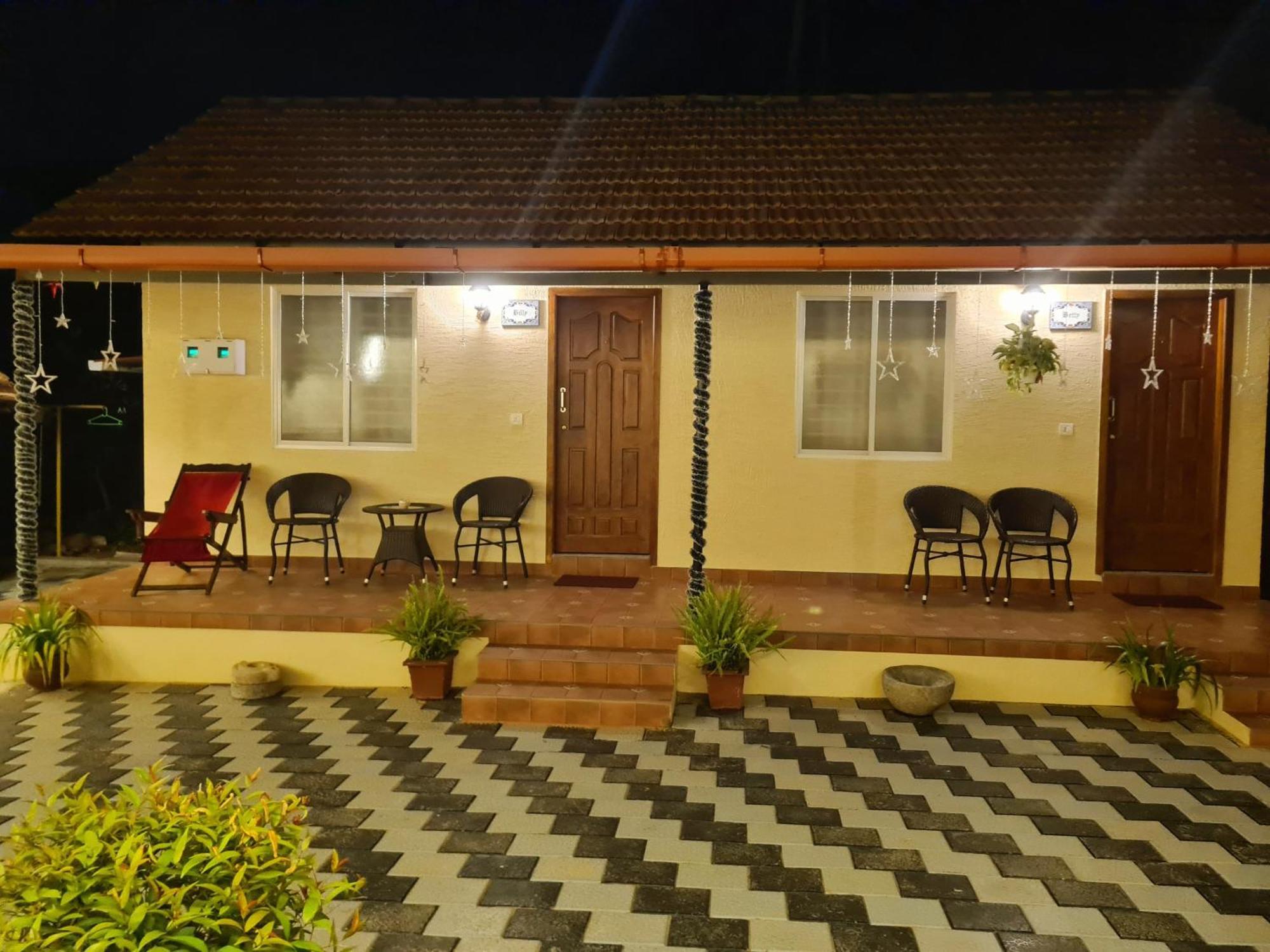 Sunny Smiles Homestay Mangalore Dış mekan fotoğraf